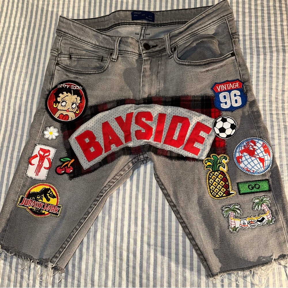 Zara Men’s Denim Shorts Customized Patches Size 31